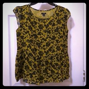 Ann Taylor NWT dark yellow floral peplum szXSP/SP